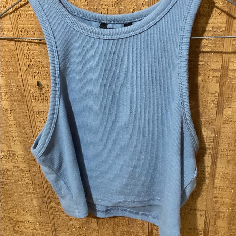 cropped tank top